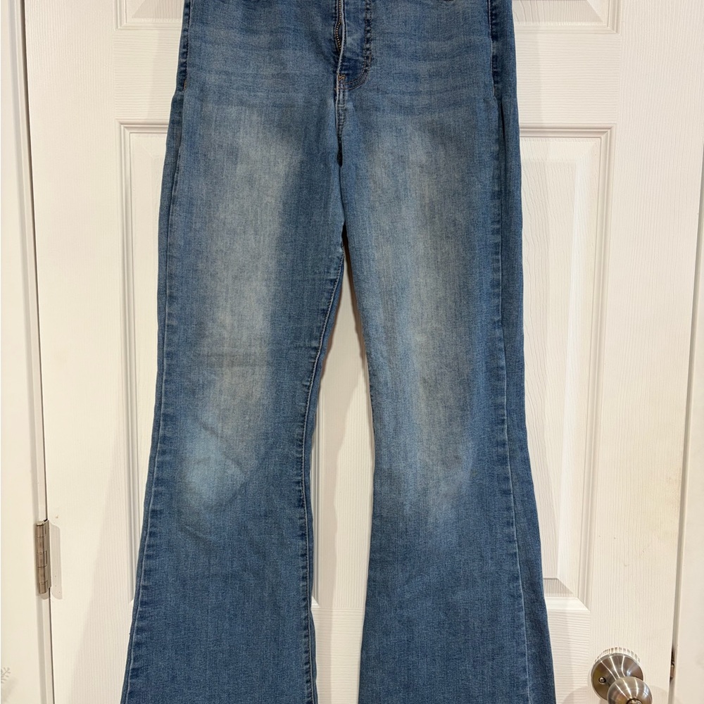 BCBGeneration High Rise Curvy Flare Blue Women's Jeans